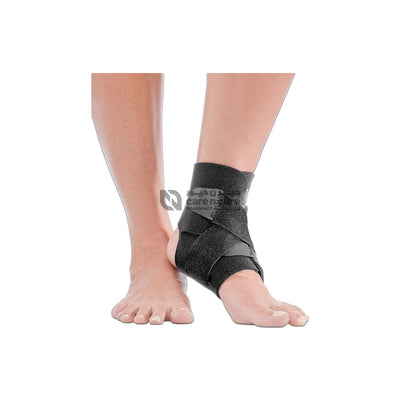Mueller Adjustable Ankle Support Black One Size 4547